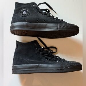 Converse suede black